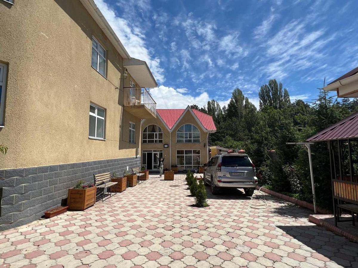 Tan Nuru Guest House Гостевой Дом Тан Нуру 촐폰아타 외부 사진