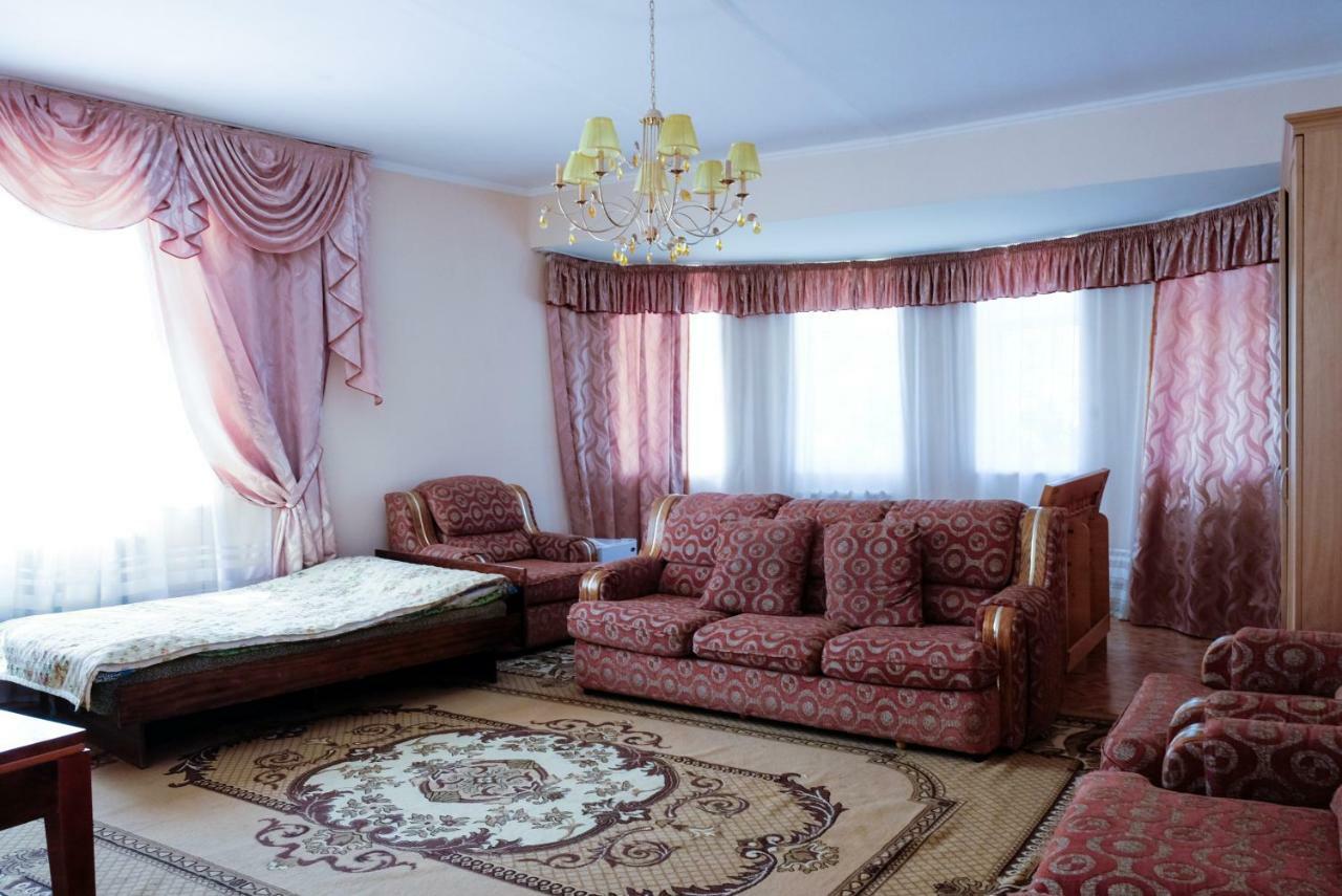 Tan Nuru Guest House Гостевой Дом Тан Нуру 촐폰아타 외부 사진