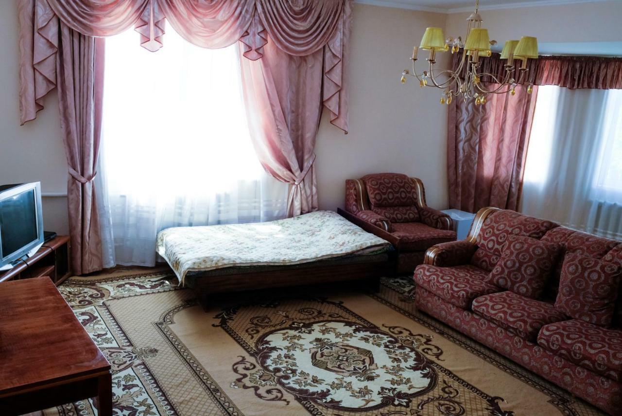 Tan Nuru Guest House Гостевой Дом Тан Нуру 촐폰아타 외부 사진